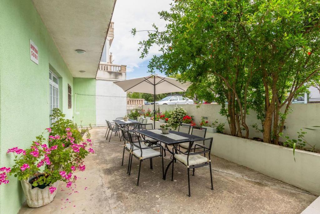 Tatijana Holiday Apartments Makarska Esterno foto